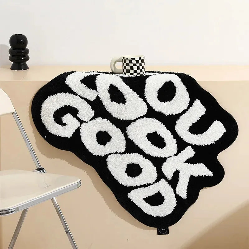 tapis lettres YOU LOOK GOOD moderne noir blanc vert intérieur salon chambre imperméable
