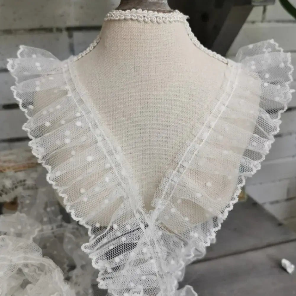 collier vintage romantique blanc noir points transparent franges doux élégant ancien