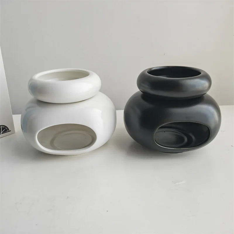 diffuseur huiles parfumées vase blanc noir céramique moderne épuré relaxation chambre spa