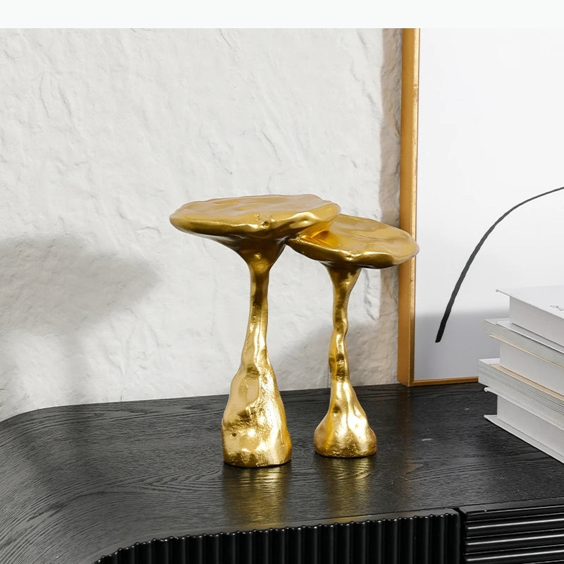 sculpture contemporaine dorée sculpture organique or décorative intérieure moderne ornement unique chambre