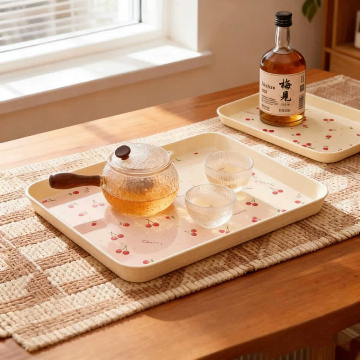 assiettes modernes cerises rouges deco alimentaire maison beige clair multifonctionnelle
