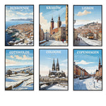 Cette image présente une collection de six affiches de voyage vintage illustrant différentes villes européennes, notamment Dubrovnik, Cracovie, Lisbonne, les Cotswolds, Cologne et Copenhague, chacune avec une représentation artistique caractéristique de ces destinations.