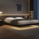 lit double moderne minimaliste tables chevet bois marron gris couverture noire