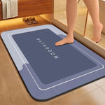 tapis bain gris moderne antidérapant motifs pas texture gaufrée noir sous sol salle bain
