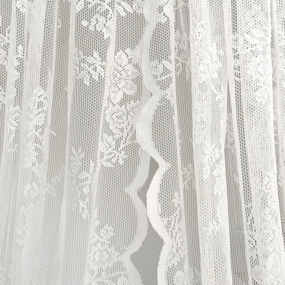 rideau voilage dentelle florale romantique noir blanc motifs végétaux translucide bohème tringle métalliques