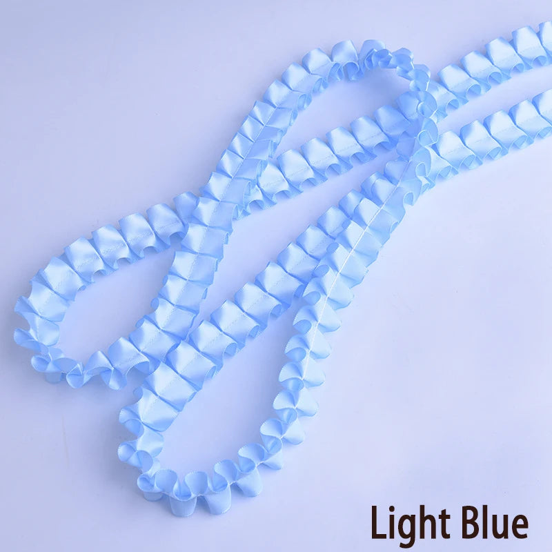 ruban plissé blanc rose bleu clair vert pastel opacité élastique décoration artisanale couture détails