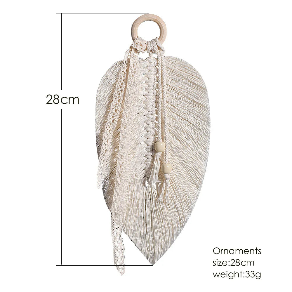 accessoire mural boho chic macramé franges blanc cassé anneau bois suspension chambre salon