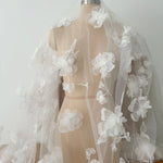 voile mariée tissu dentelle brodée fleurs blanches transparente classique romantique tissu acrylique respirant