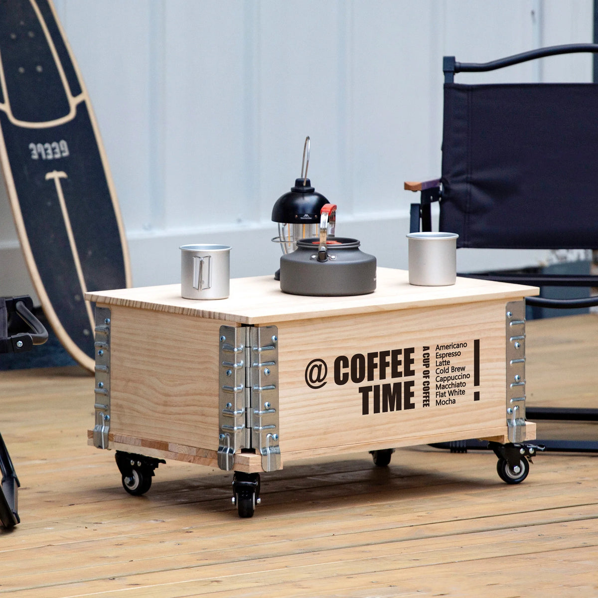 table basse vintage industrielle bois roulettes accessoires métal gris rectangle multifonctionnelle assemblage