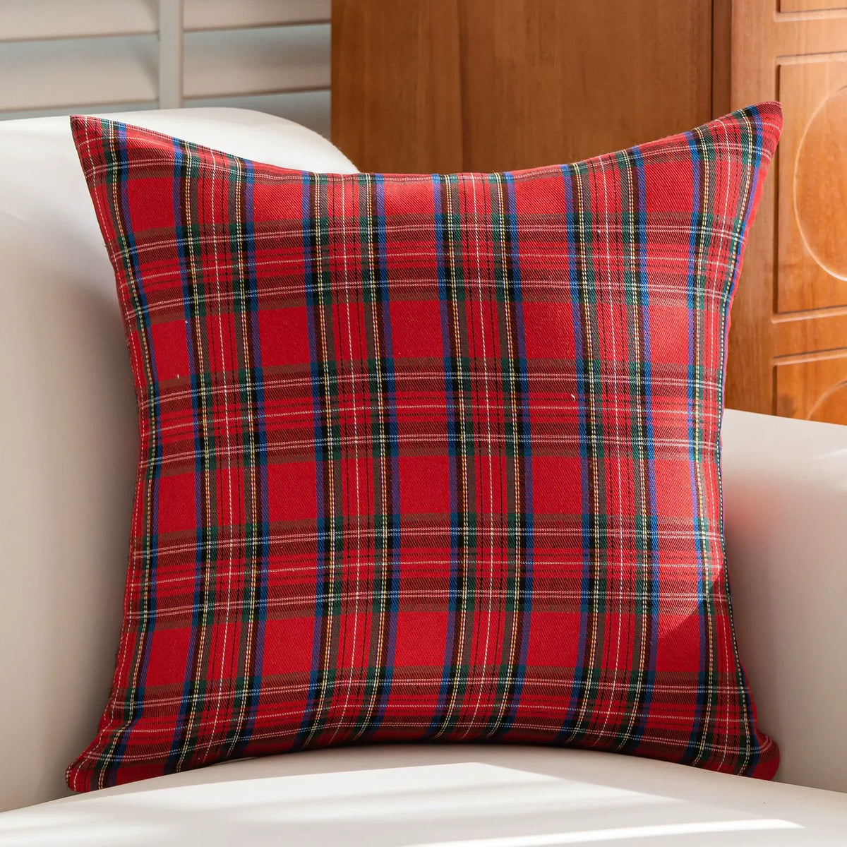 ensemble deux housses coussin carrées motif tartan vert rouge décoration maison traditionnel