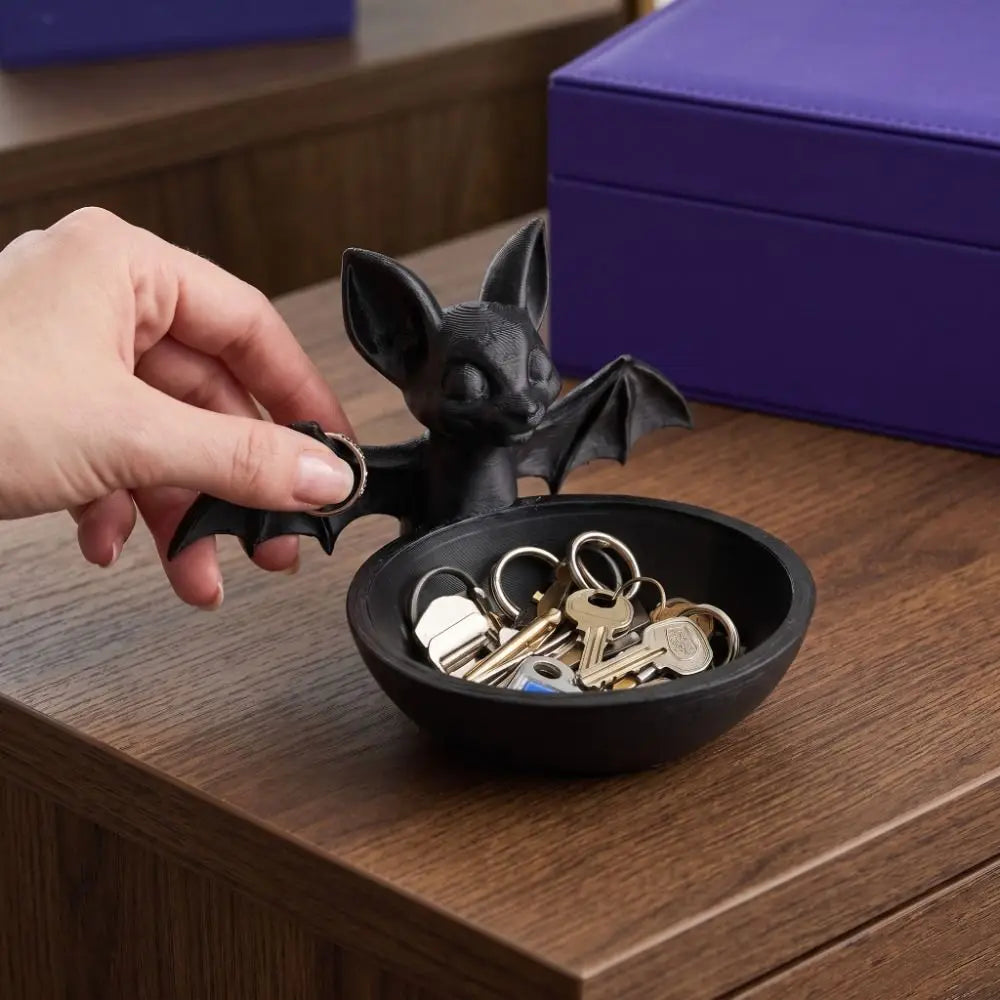 support bijoux noir chauve souris sculpté moderne rangement articulé ornement décoration Halloween