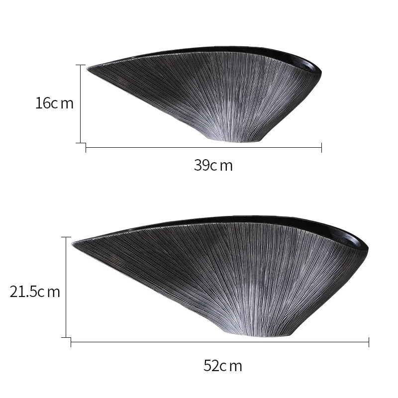 cache plat noir rayures fines moderne opacite vase table deco maison erotique echangisme erotique