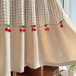 rideau fenêtre maison plaid carreaux cerises beige blanc opacité vintage rustique