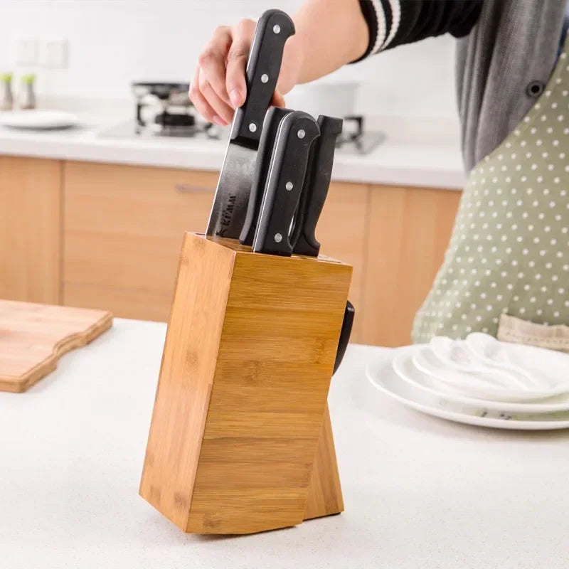 porte couteaux moderne bloc bois naturel poignées noires couteaux ciseaux rangement cuisine respectueux environnement