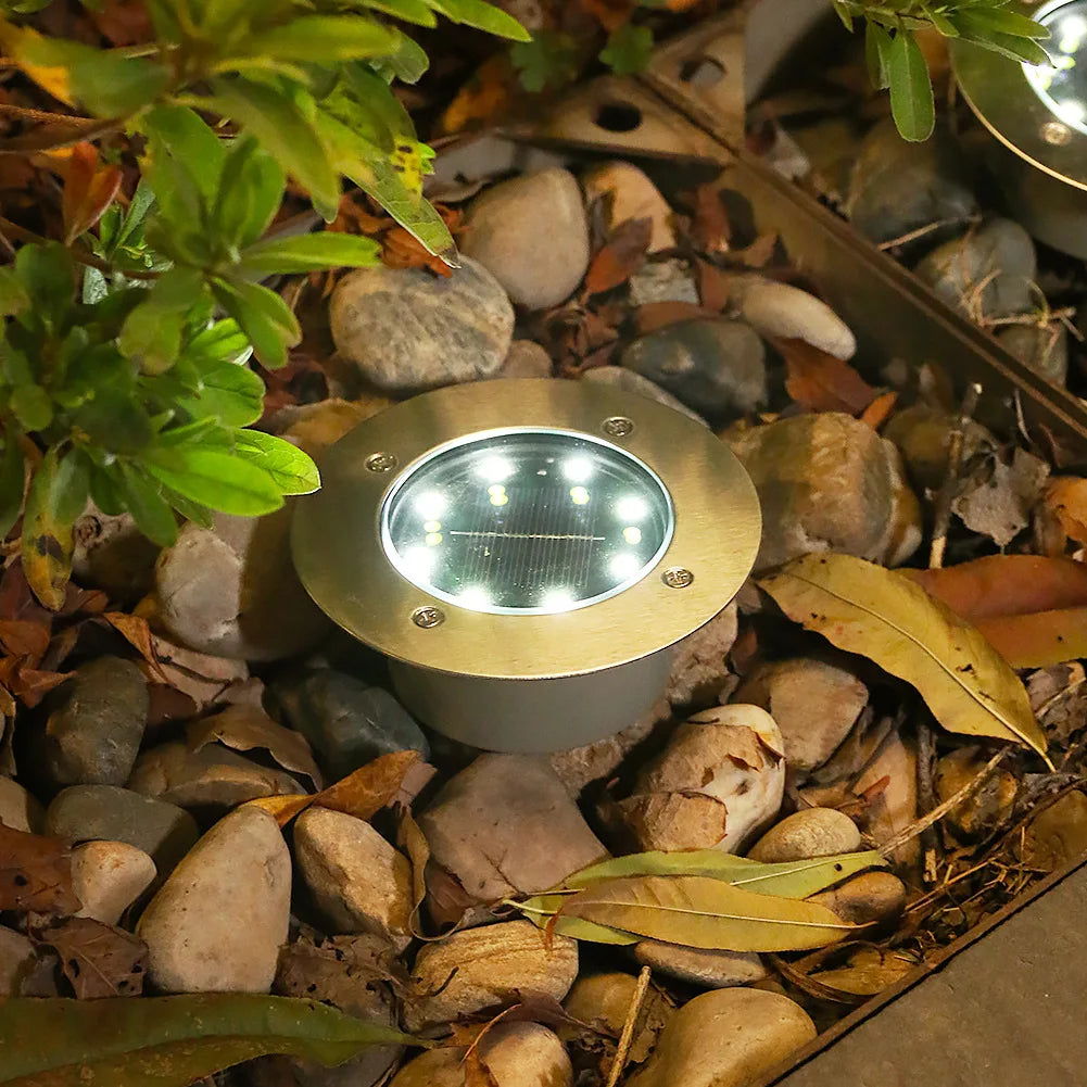 lampe solaire moderne argentée lumière blanche extérieure étanche patio jardin passerelle