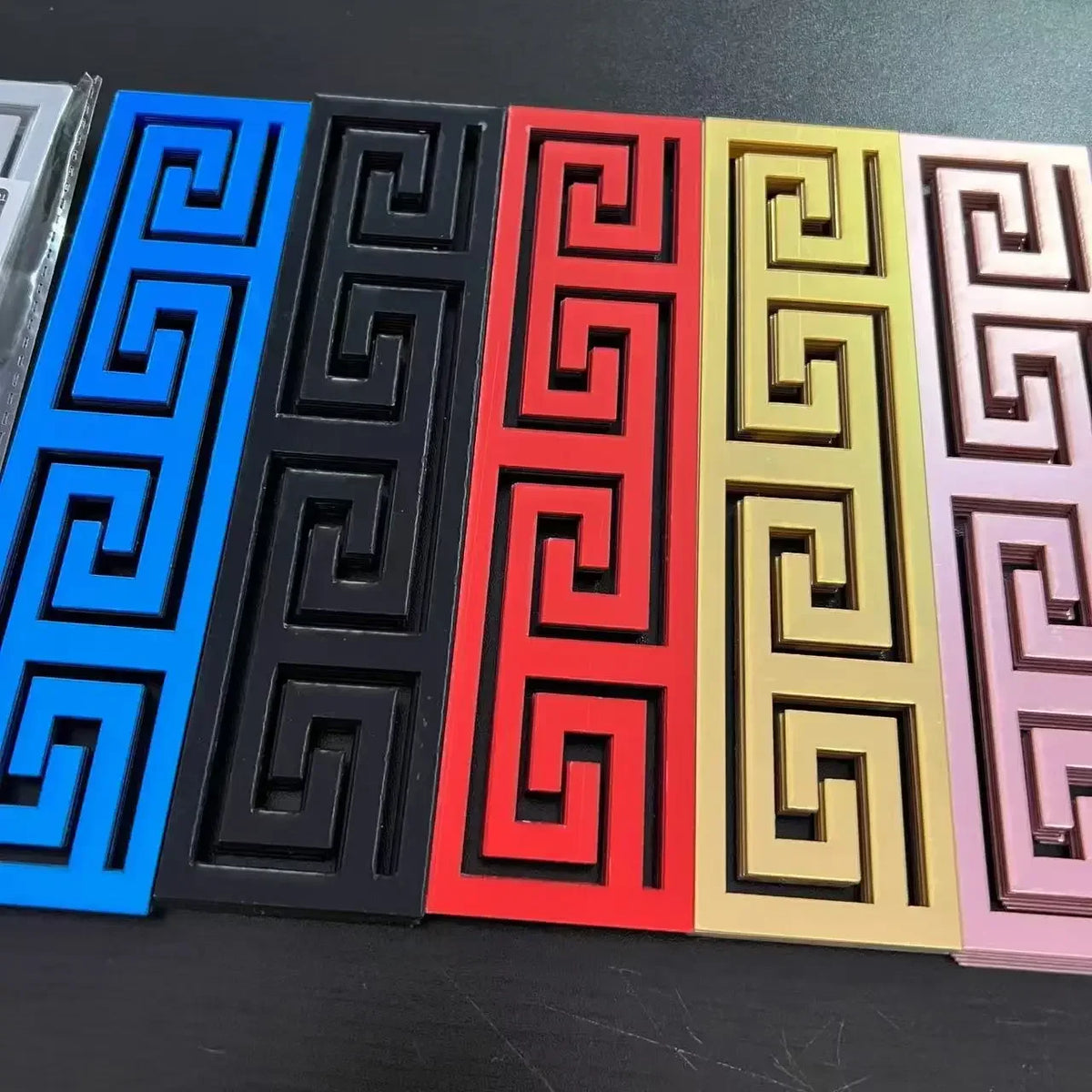 rubans décoratifs adhésifs miroir acrylique 20cm 5cm classiques motifs grecs rouge bleu or blanc