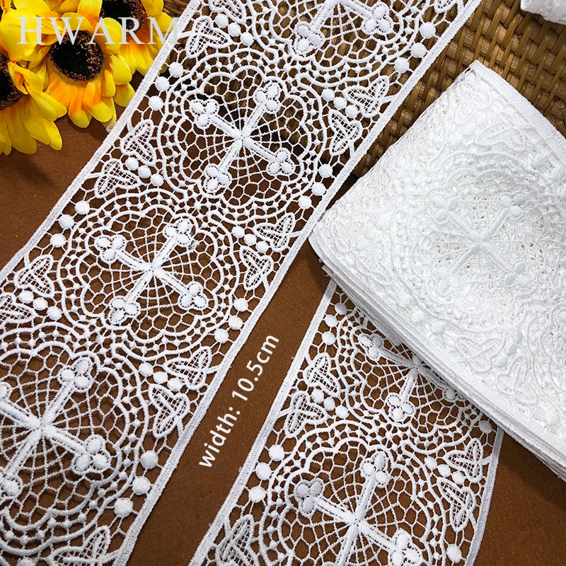ruban dentelle blanc croix motifs floraux 10.5cm largeur tissu soie lait écolo soluble