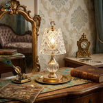 lampe table led rechargeable dorée transparente texture géométrique classique élégant abat jour fixée base