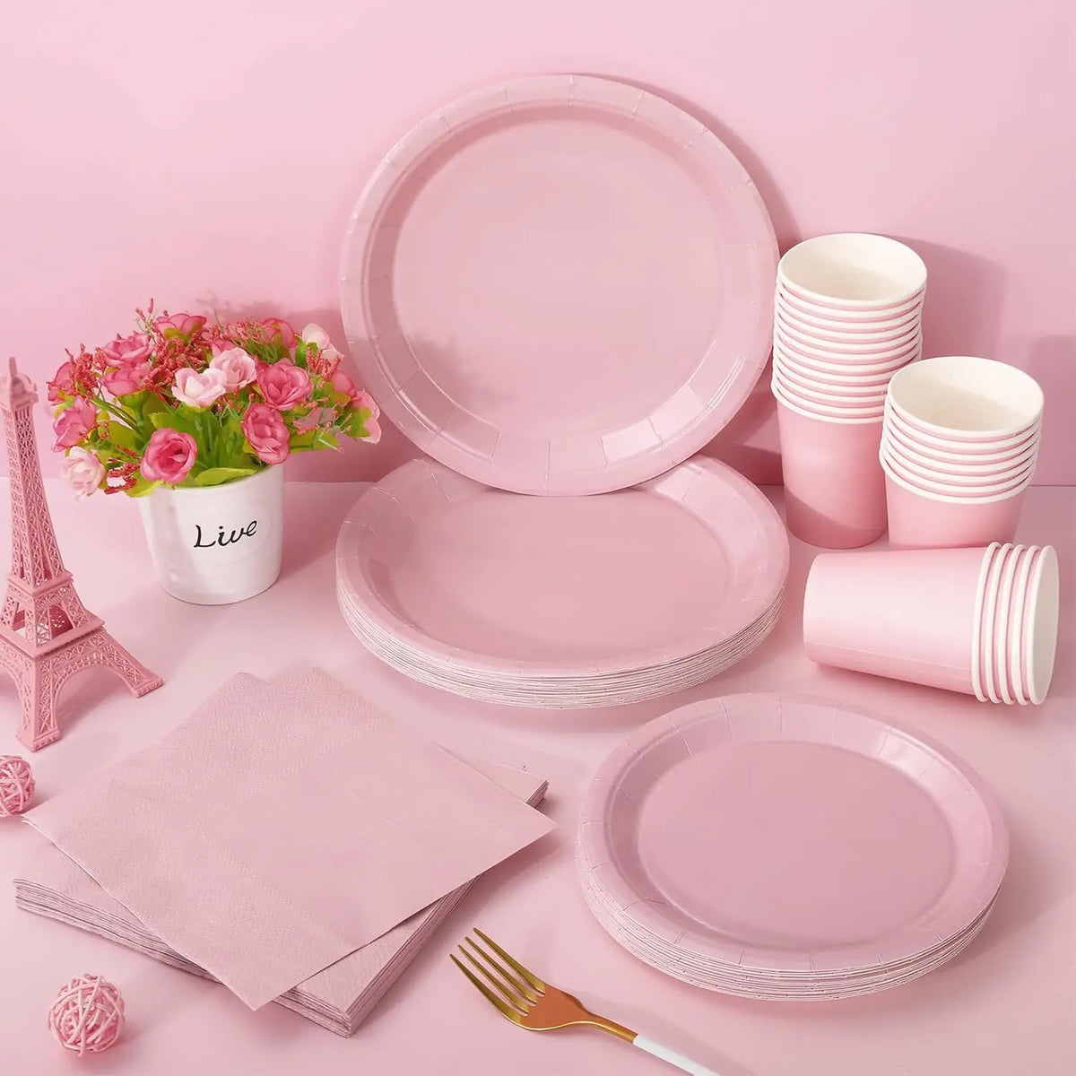 vaisselle jetable moderne rose assiettes fourchets couteaux verres serviettes anniversaire enfants fête