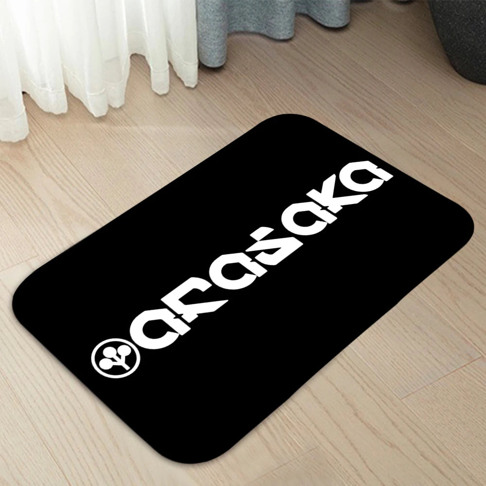 tapis moderne arasaka corporation noir rouge blanc balles tennis fleurs salon
