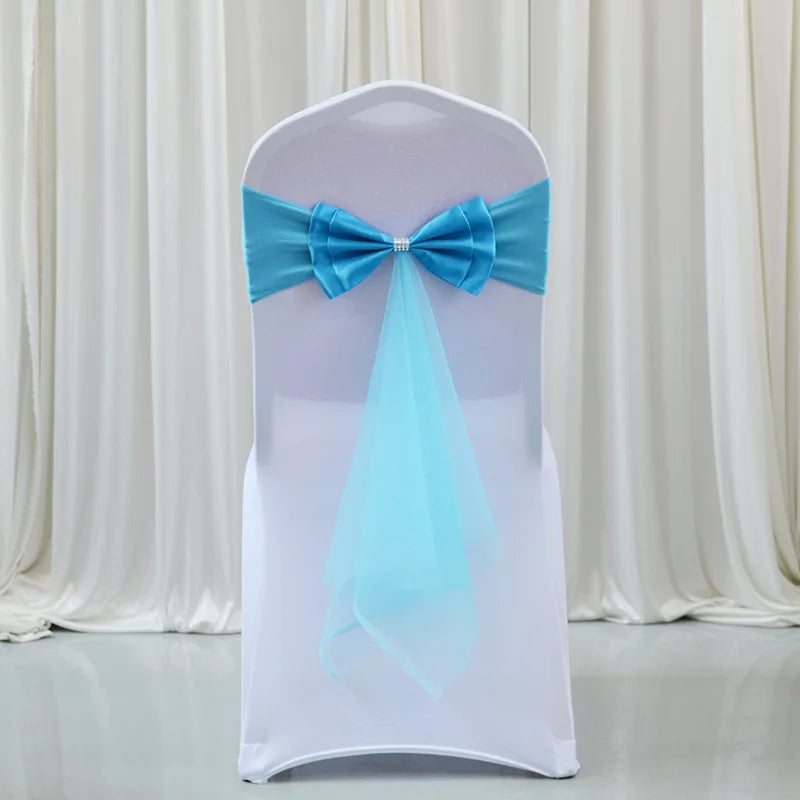 décoration chaise mariage sash papillon tulle organza couleur variée événementiel festive reception simple