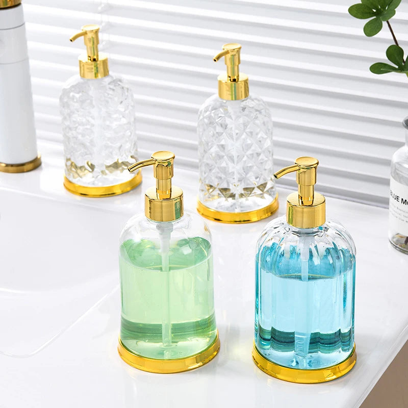 distributeur savon liquide transparent texturé moderne élégant noir bleu rose jaune pompe base dorée