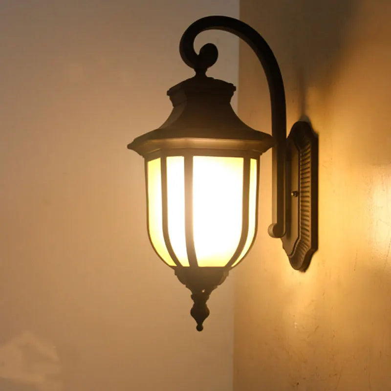 lampe murale noire classique transparente rayures horizontales plaque fixation éclairage mural