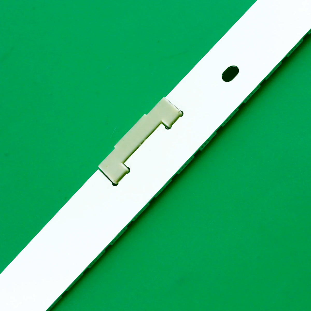 Bande LED blanc moderne connecteur broches téléviseur fixe Blanc rectangulaire
