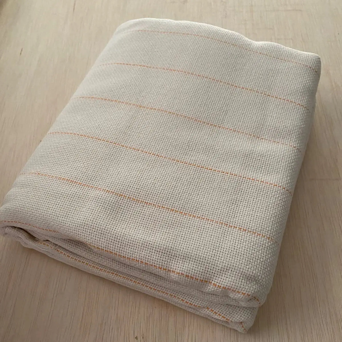 tapisserie moderne tapis rayures dorées tissu polyester coton beige clair