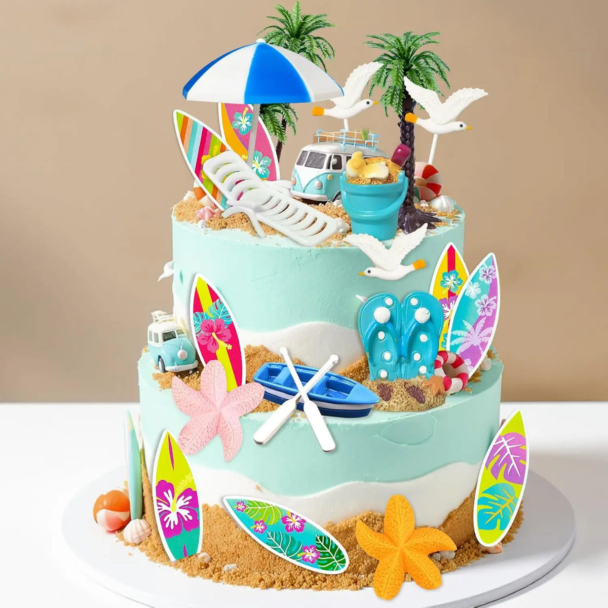 accessoires gâteau plage palmiers oiseaux parasol bouées sandales étoiles mer planches surf clips multicolores