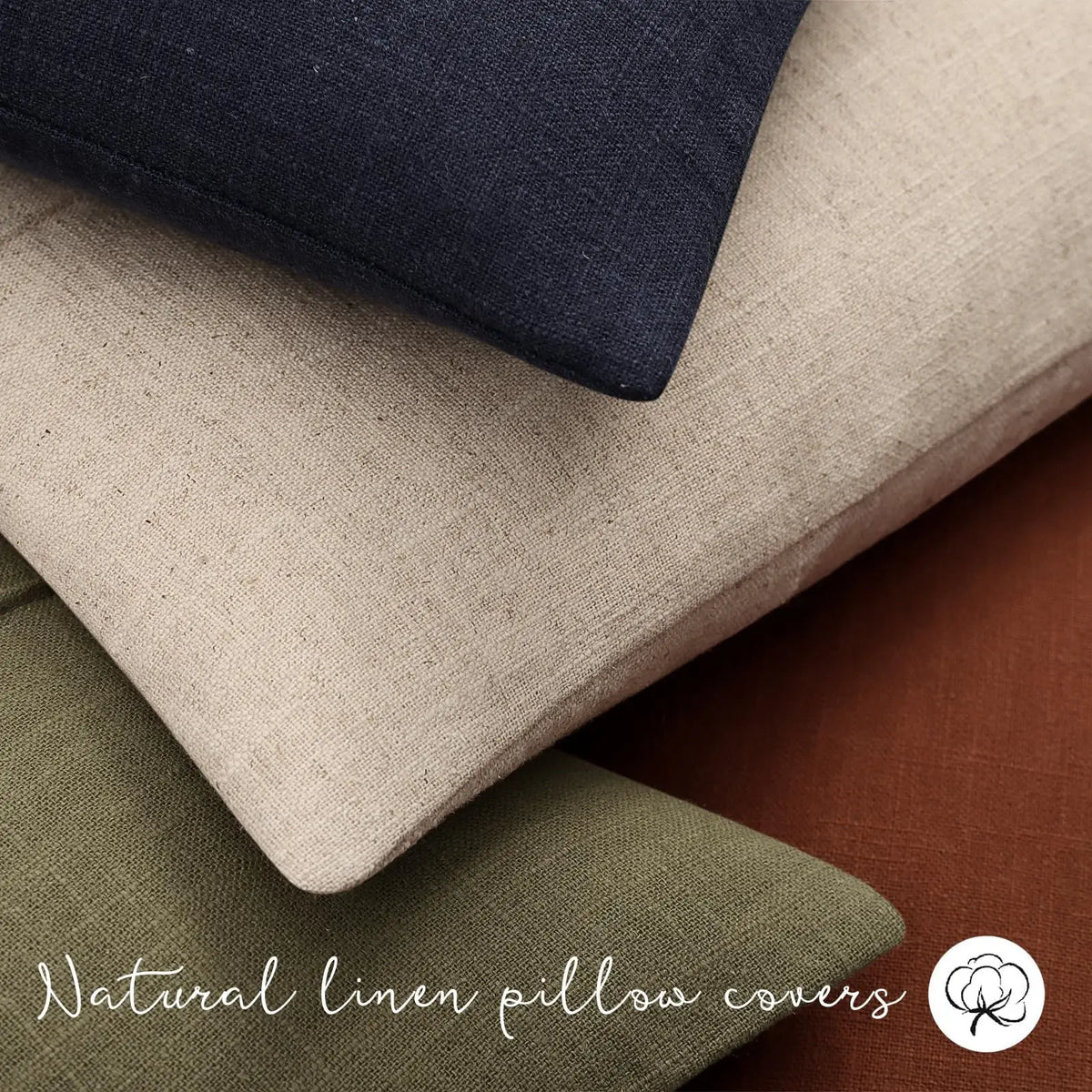 coussins décoratifs tissu texturé brun rouille beige bleu marine vert olive moderne minimaliste