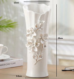 vase porcelaine céramique fleurs relief blanc classique moderne décoration table