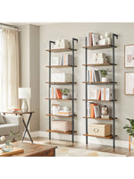 Étagère échelle 6 niveaux marron olive dans un salon moderne