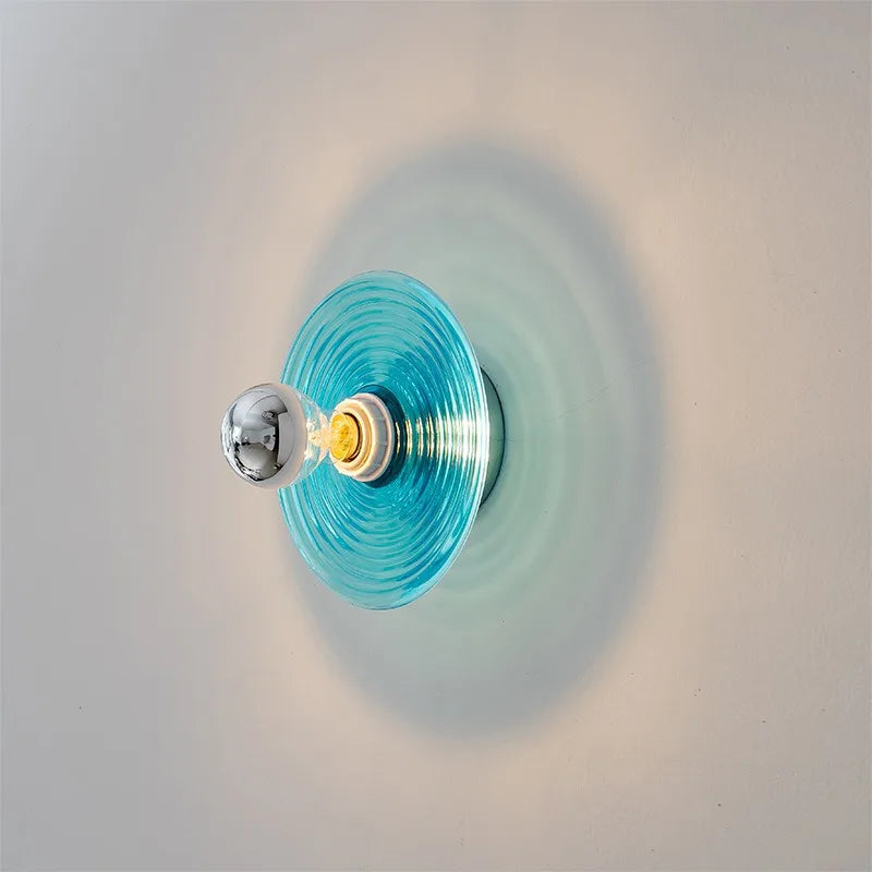 lampes murales modernes verre ondulé orange bleu turquoise blanc minimaliste chambre entrée