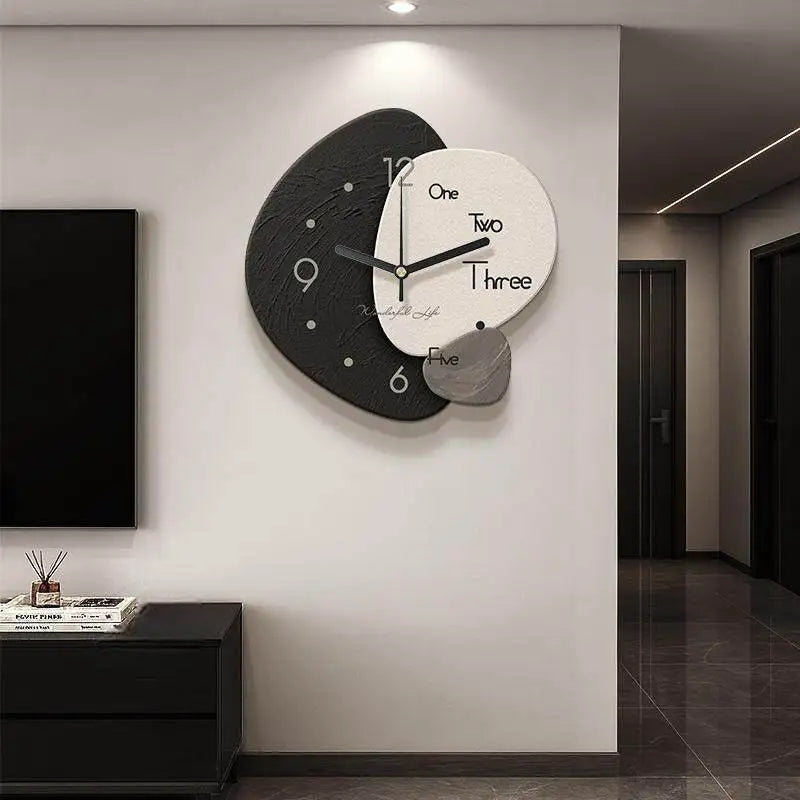 horloge murale moderne noir blanc gris géométrique texture bois opaque fixée
