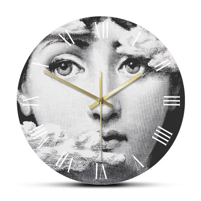 Horloge murale design italien portrait jeune femme blanc