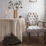 Nappe gothique noire vue rapprochée dentelle