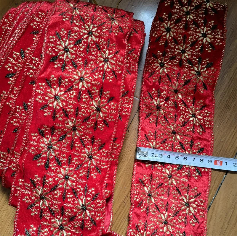 ruban dentelle brodé adhésif motif floral noir or couture mariage décoration couture