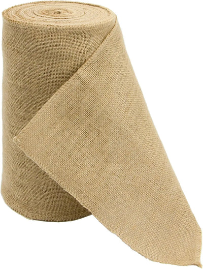 Chemin de table jute blanc sur table en bois