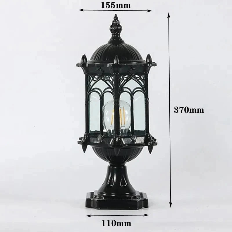 lanterne gothique or noire ornements verre translucide cuisine chambre entrée étude salle manger
