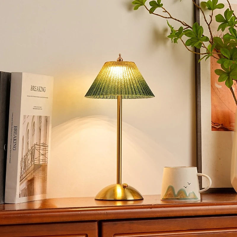 lampe table classique or tissu vert franges ambre opacité tactile rechargeable chambre coucher ambiance