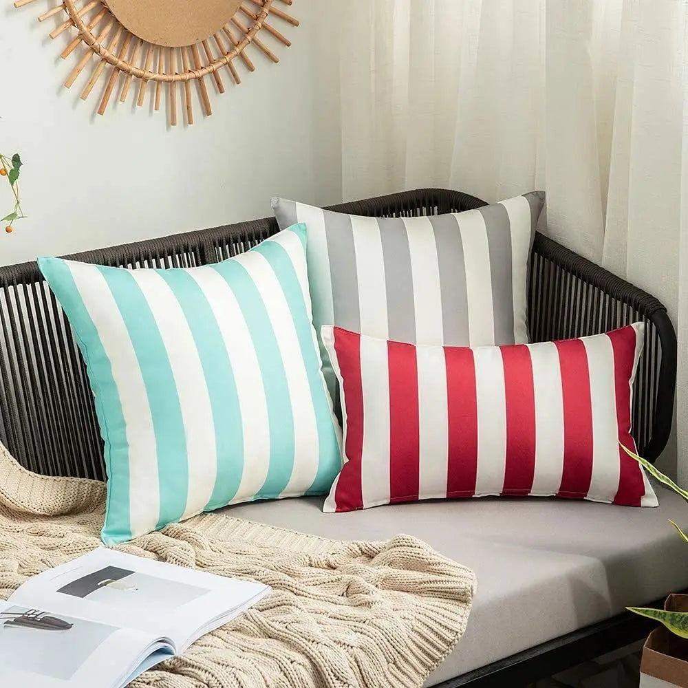 housse coussin extérieur imperméable polyester coton moderne rayées beige gris noir rouge jaune vert
