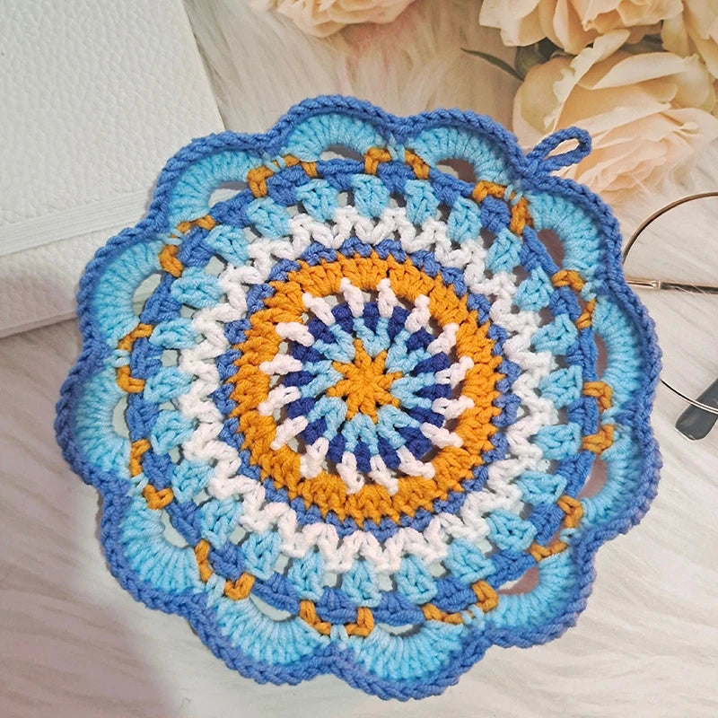 serviettes table crochet motif circulaire couleurs vives main d'oeuvre artisanale pastoral annuel arrière rouleau