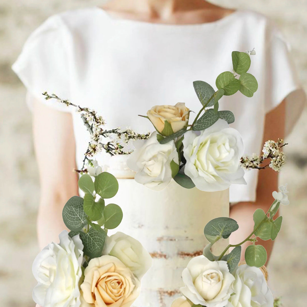 décoration gâteau fleurs roses blanches pêche eucalyptus mariage anniversaire romantique champêtre