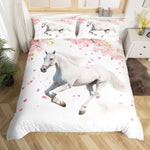 Chambre enfant avec housse chevaux