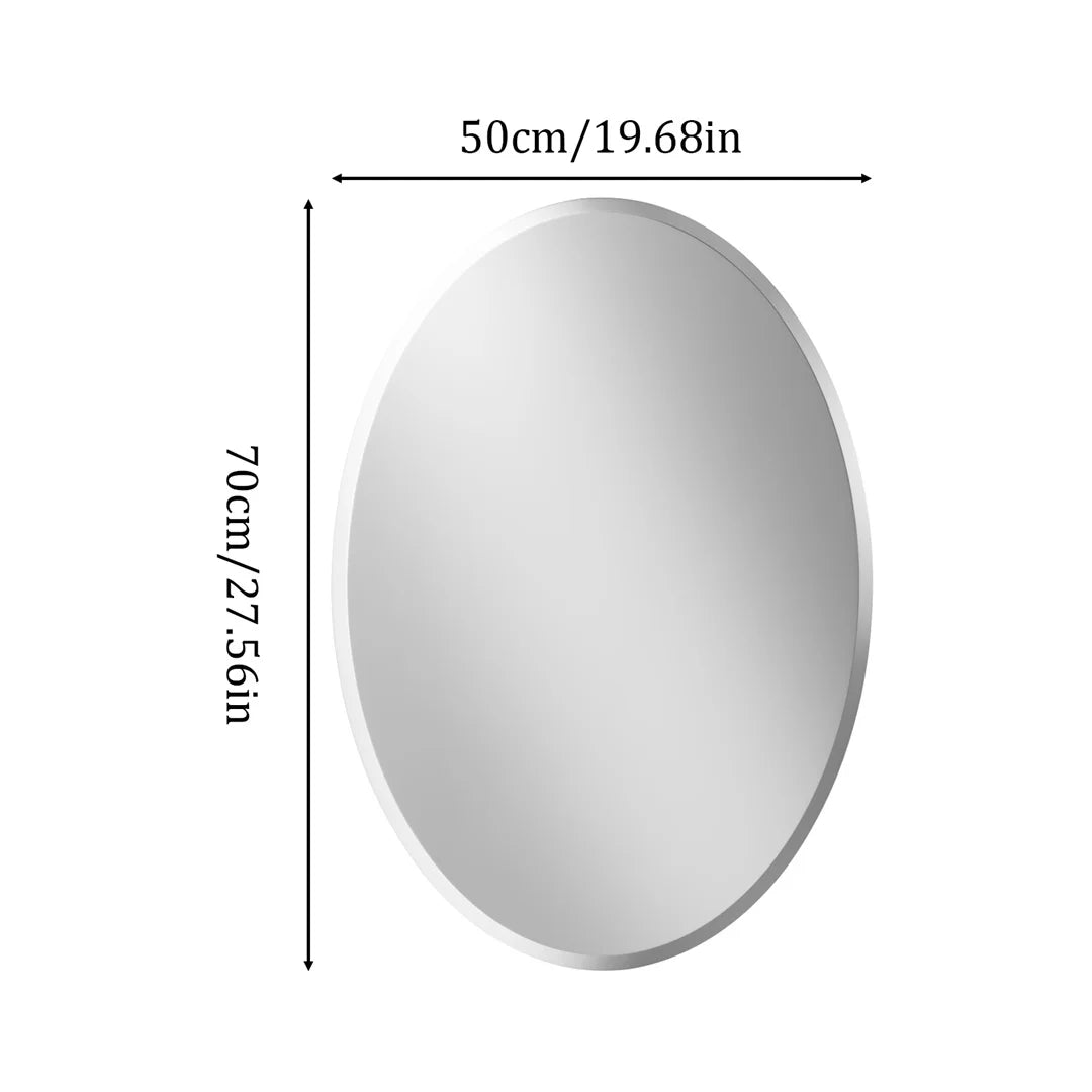Miroir ovale élégant de 50 cm de largeur et 70 cm de hauteur, parfait pour compléter l'aménagement de votre salle de bain ou de votre espace de maquillage.
