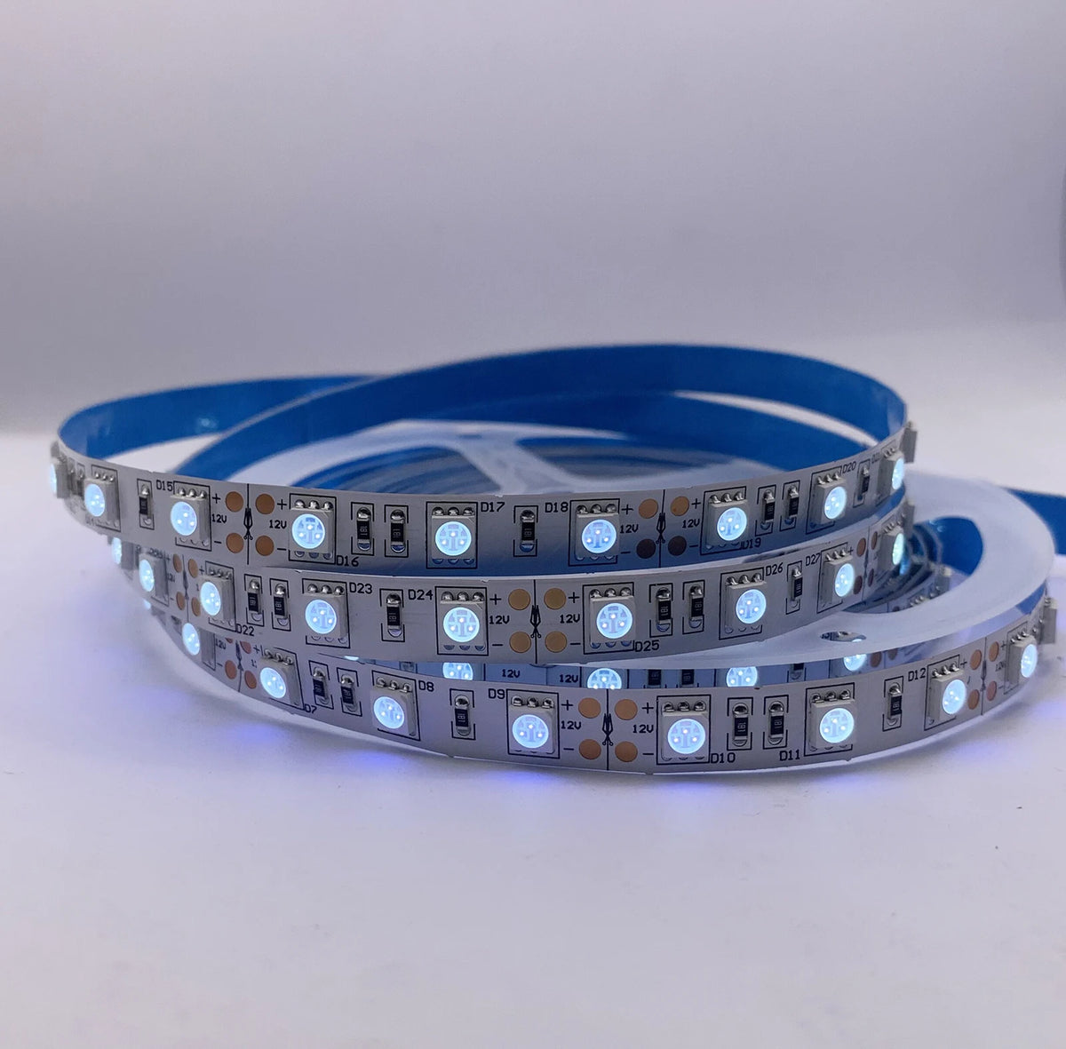 ruban led uv blanc bleu 60 leds flexible adhésif moderne technologique