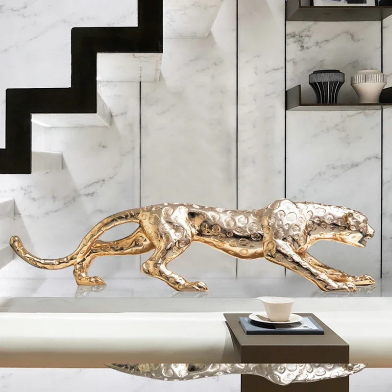 statue jaguar or texture fourrure moderne élégant pierre décor intérieur chambre