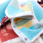 serviettes coton animées dessin triangles lapins nuages étoiles clips enfants rose bleu