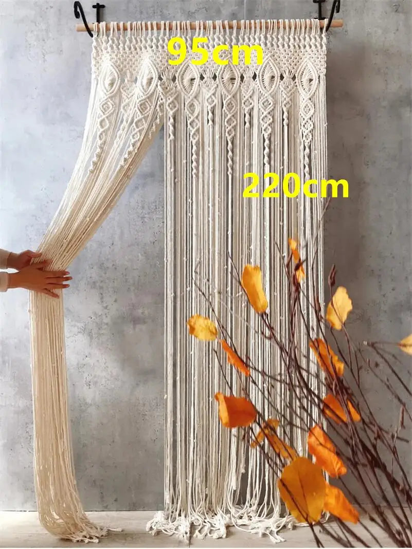rideau macramé blanc cassé motifs géométriques franges boho chic crochets métalliques decoration interieur tissu